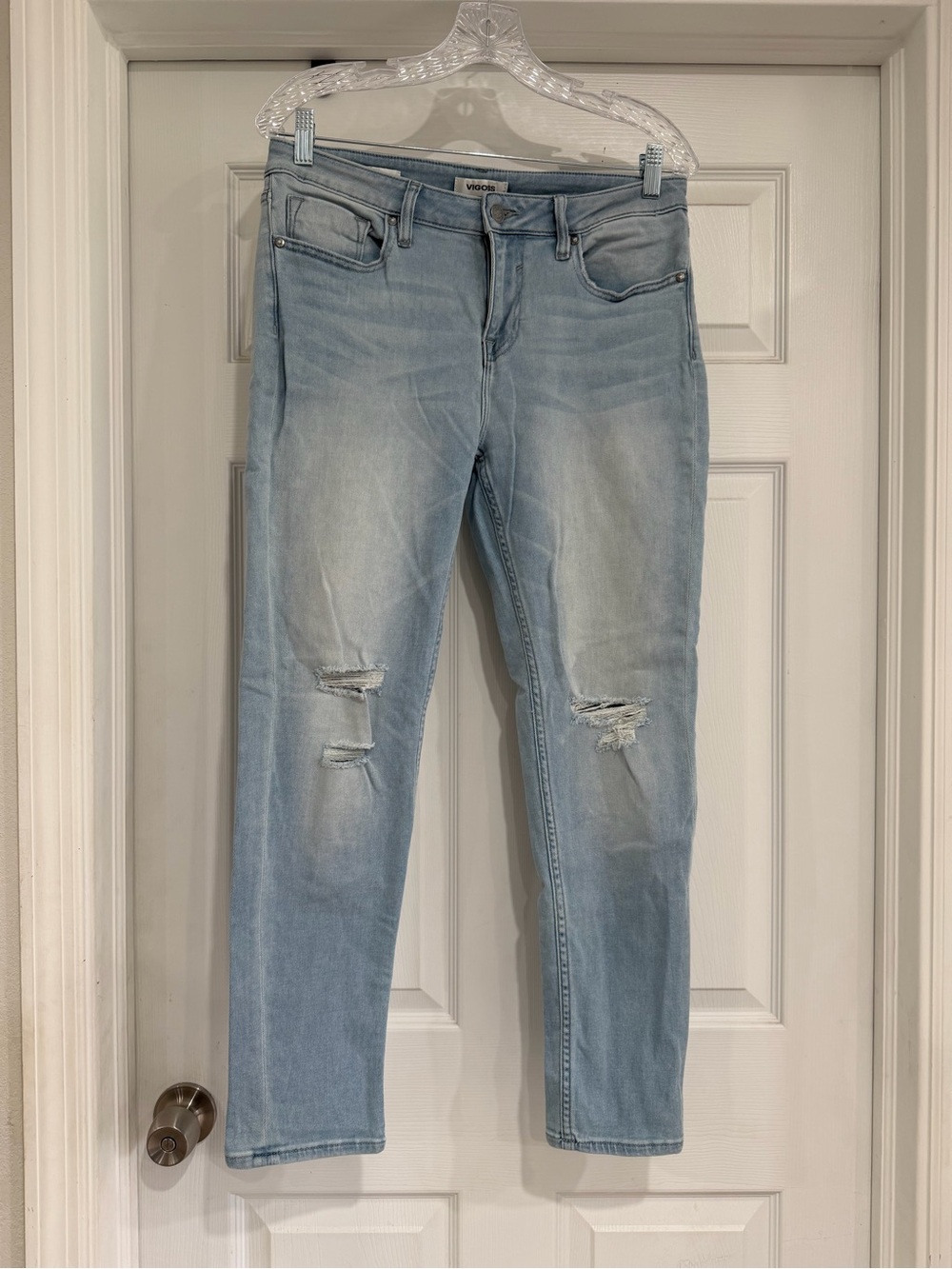 Vigoss Pale Blue Jeans with Knee Rips